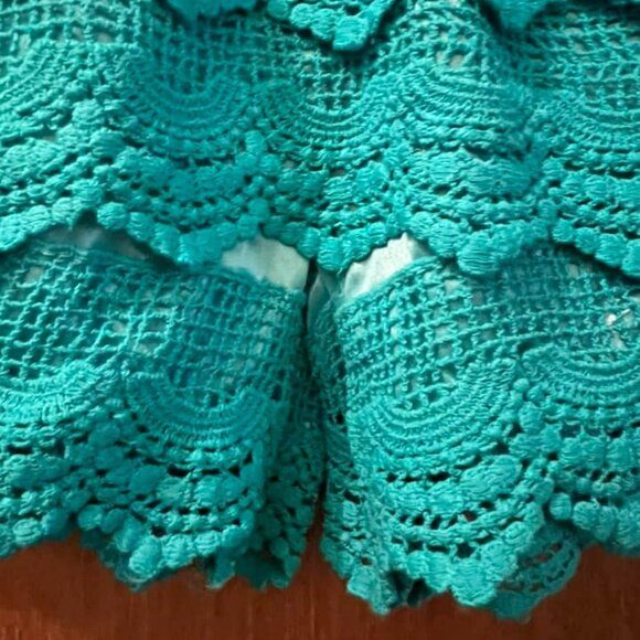 🐻Size M - Vanilla Bay - NWT - Kid's Lacy Turquoise Shorts - Picture 4 of 6